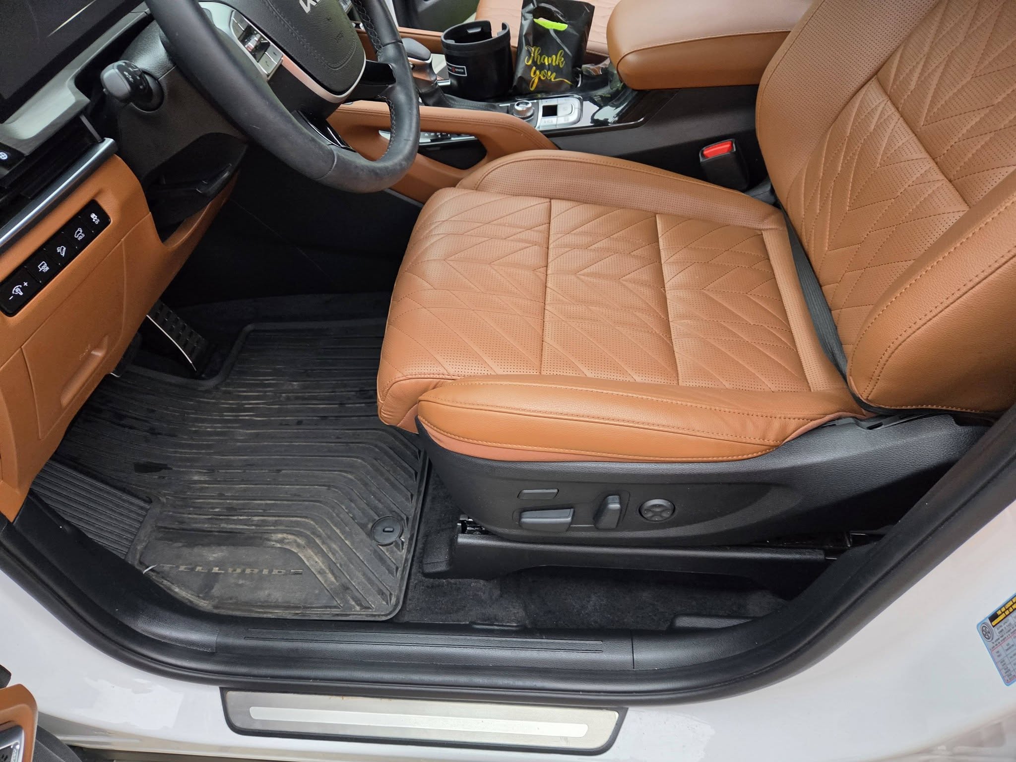 Clean tan leather interior in a Kia Telluride